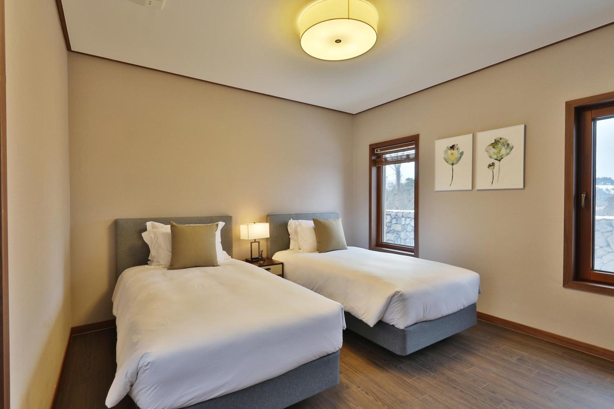 Camphortree Hotel And Resort Jeju Exterior foto